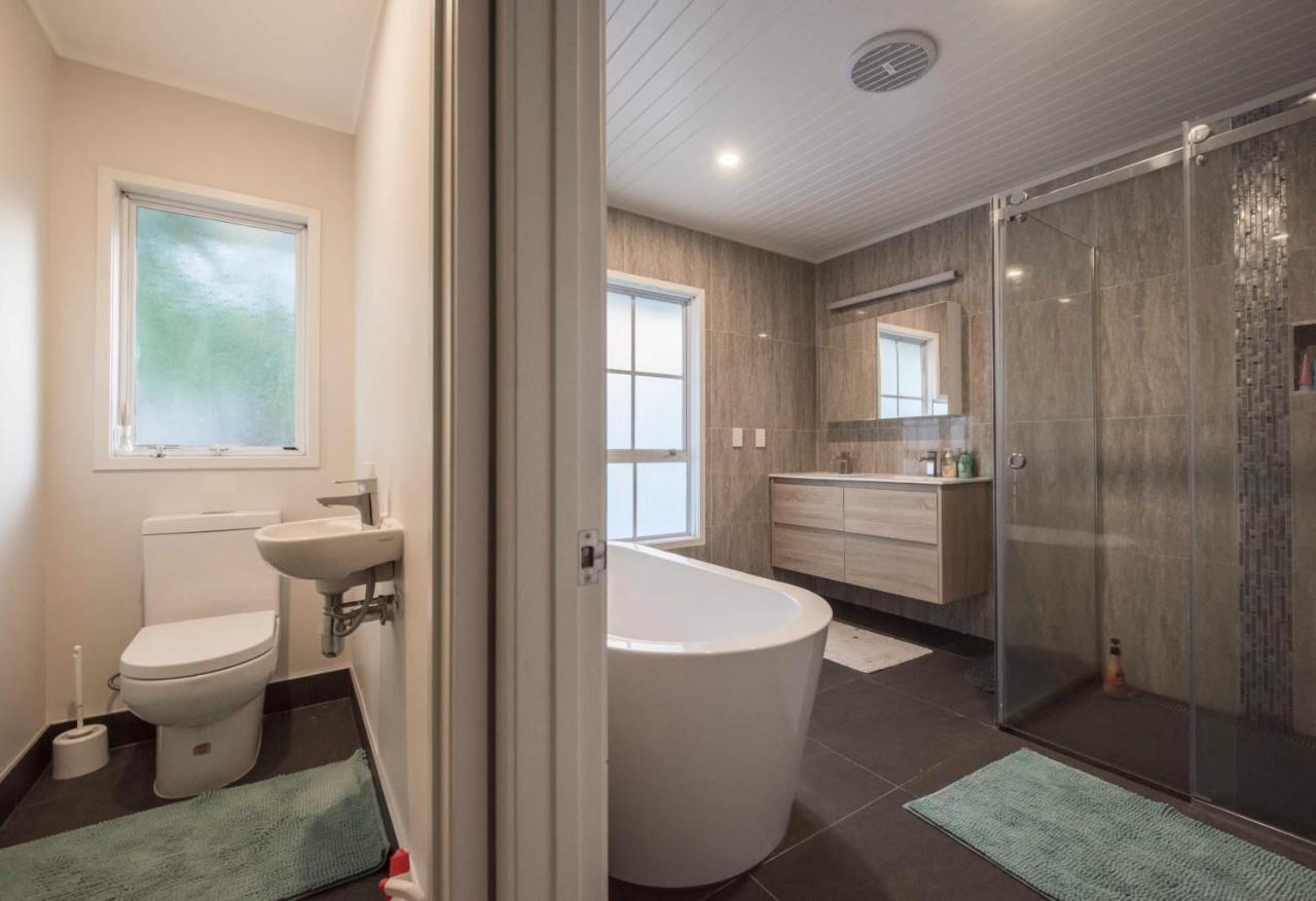 Queenroomsharedbathroom2Aldult-204 (Adults Only) Окленд Экстерьер фото